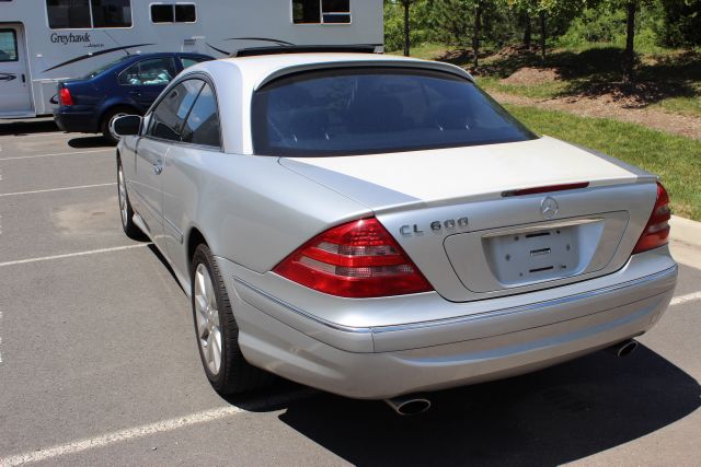 Mercedes-Benz CL-Class 2002 photo 3