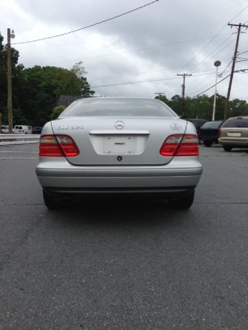 Mercedes-Benz CLK-Class 1999 photo 1