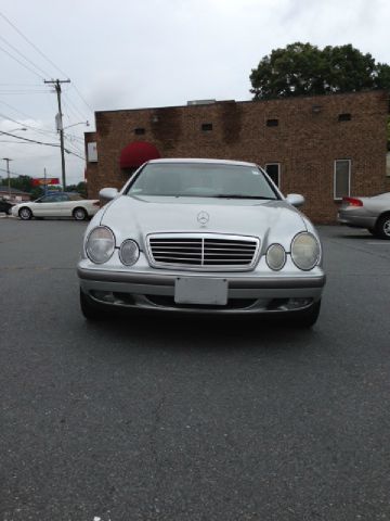 Mercedes-Benz CLK-Class 1999 photo 4