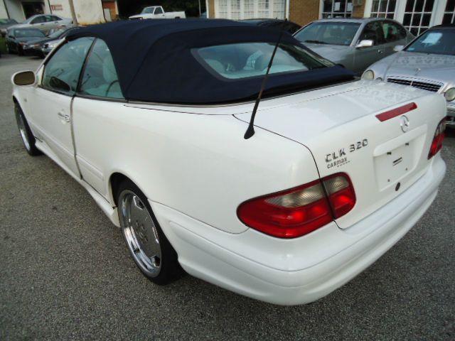 Mercedes-Benz CLK-Class 1999 photo 4