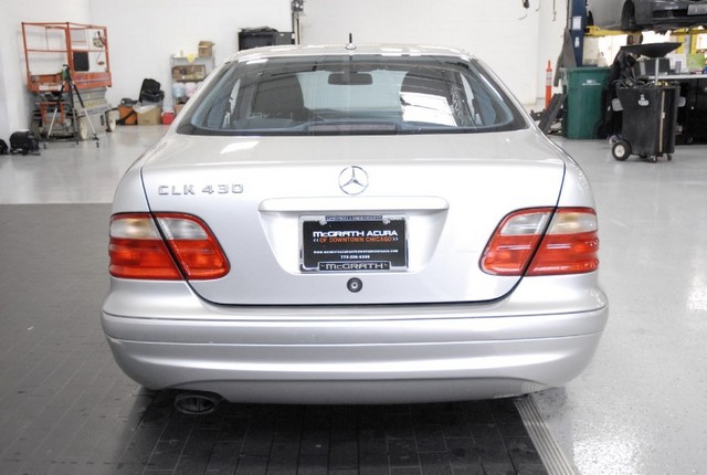 Mercedes-Benz CLK-Class 2000 photo 5