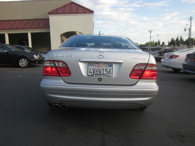 Mercedes-Benz CLK-Class 2001 photo 10