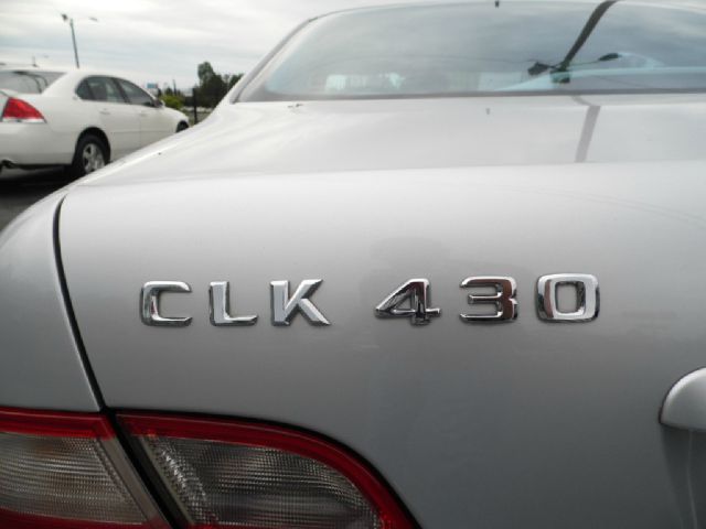 Mercedes-Benz CLK-Class 2002 photo 8