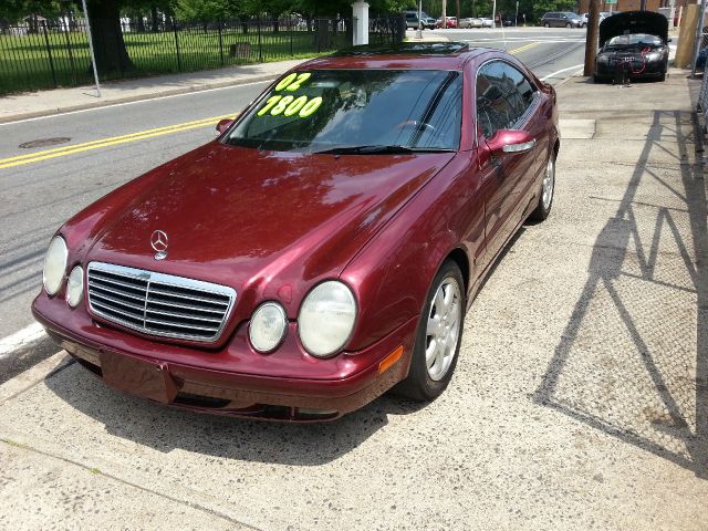 Mercedes-Benz CLK-Class 2002 photo 6