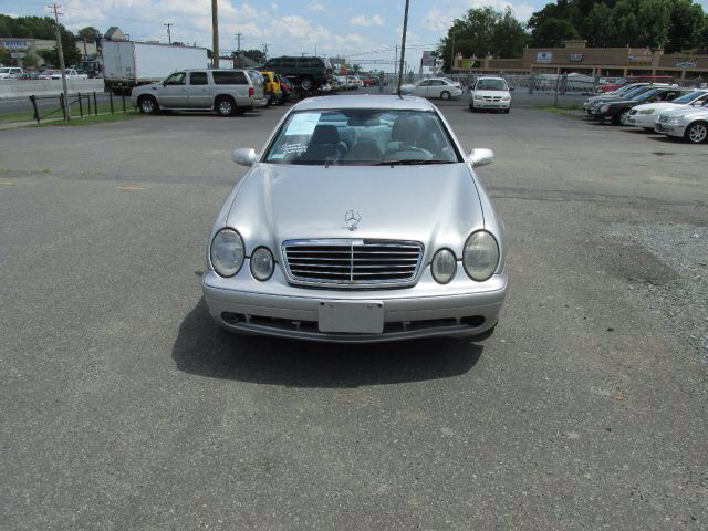 Mercedes-Benz CLK-Class Sedan 4D LE (4 Cyl) Coupe