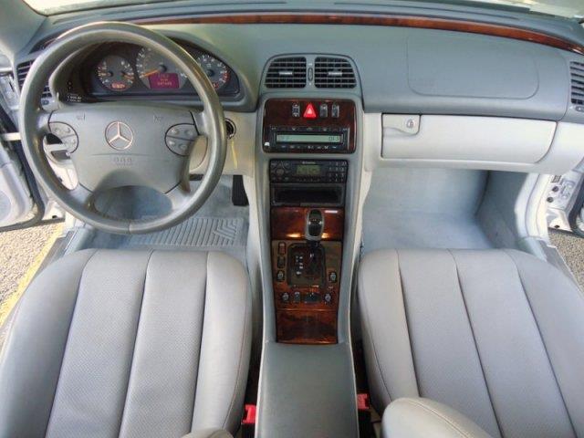 Mercedes-Benz CLK-Class 2002 photo 6