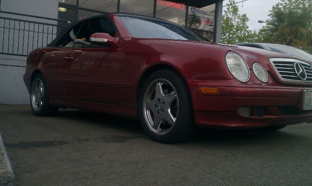 Mercedes-Benz CLK-Class 7-passenger Convertible