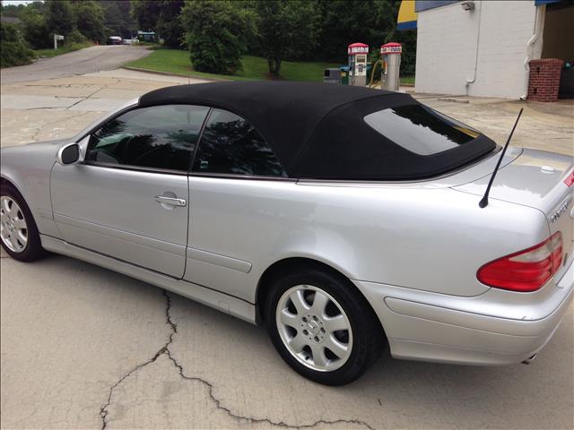 Mercedes-Benz CLK-Class 7-passenger Convertible