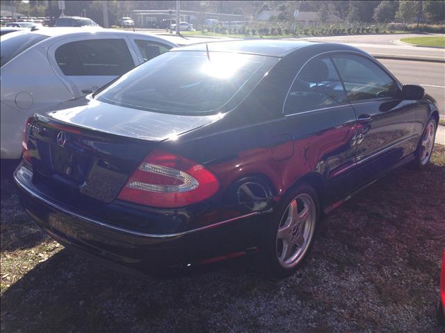 Mercedes-Benz CLK-Class 2003 photo 1