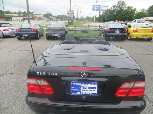 Mercedes-Benz CLK-Class 2003 photo 4