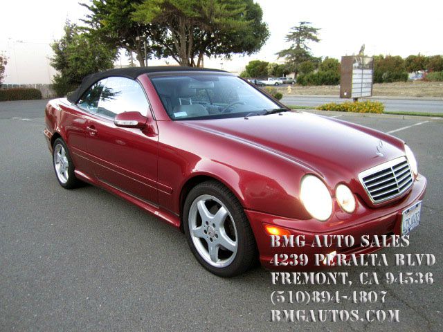 Mercedes-Benz CLK-Class 2003 photo 3