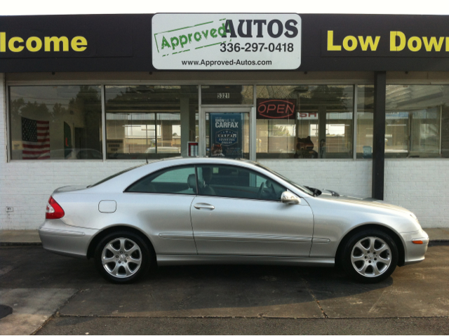 Mercedes-Benz CLK-Class LT 1500 DVD W/monitorflex Fuel 4X4 Coupe