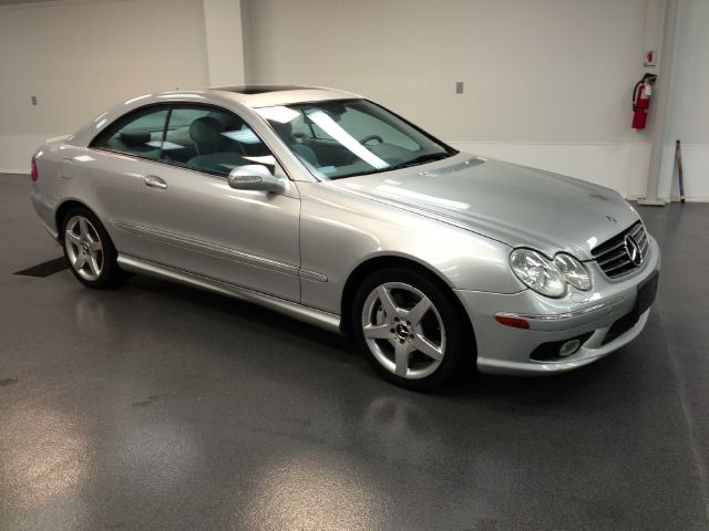 Mercedes-Benz CLK-Class LTD Wagon AWD Coupe