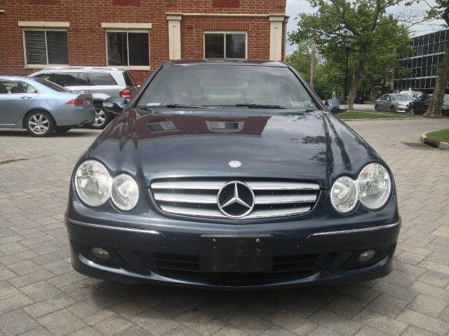 Mercedes-Benz CLK-Class 2006 photo 3