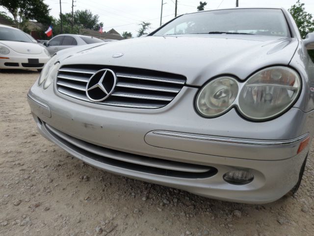 Mercedes-Benz CLK-Class 2006 photo 22