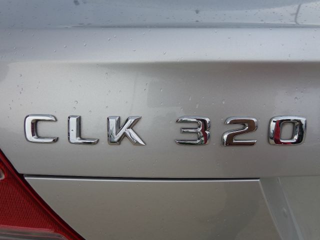 Mercedes-Benz CLK-Class 2006 photo 4