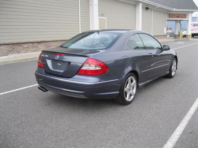 Mercedes-Benz CLK-Class 2006 photo 1