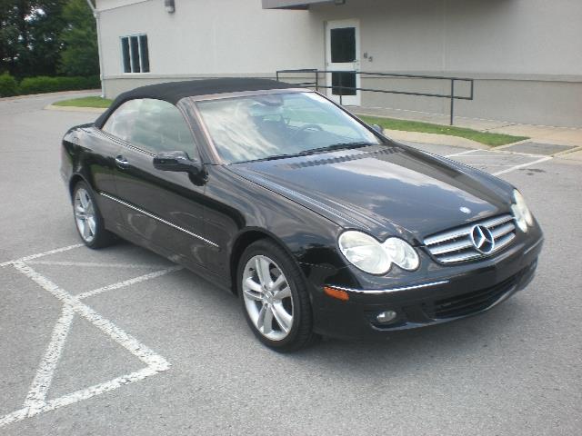 Mercedes-Benz CLK-Class 2006 photo 3