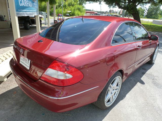 Mercedes-Benz CLK-Class 2006 photo 2