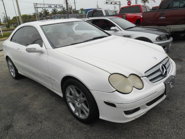 Mercedes-Benz CLK-Class 2006 photo 5