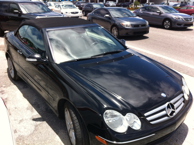 Mercedes-Benz CLK-Class 2007 photo 2