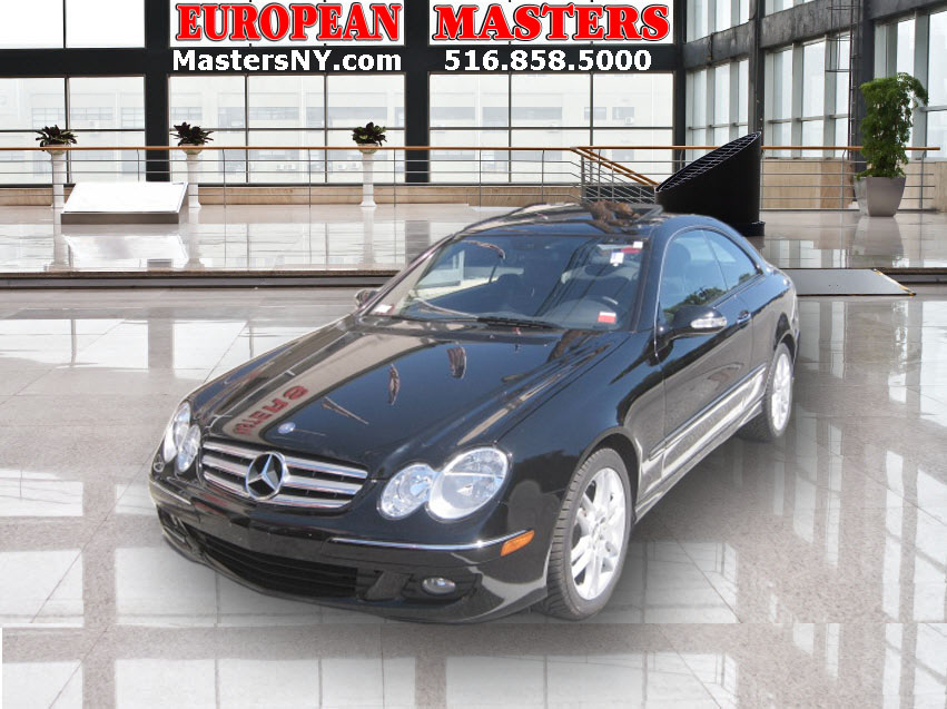 Mercedes-Benz CLK-Class 2009 photo 1