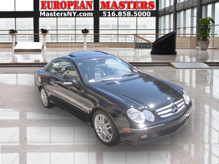 Mercedes-Benz CLK-Class 2009 photo 3