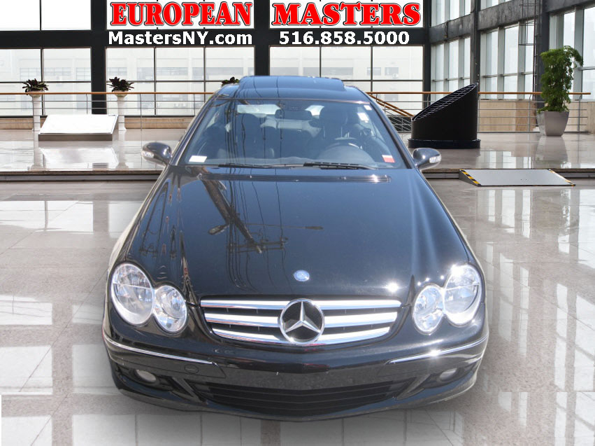 Mercedes-Benz CLK-Class 2009 photo 5