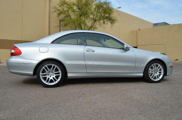 Mercedes-Benz CLK-Class LX V6 Coupe