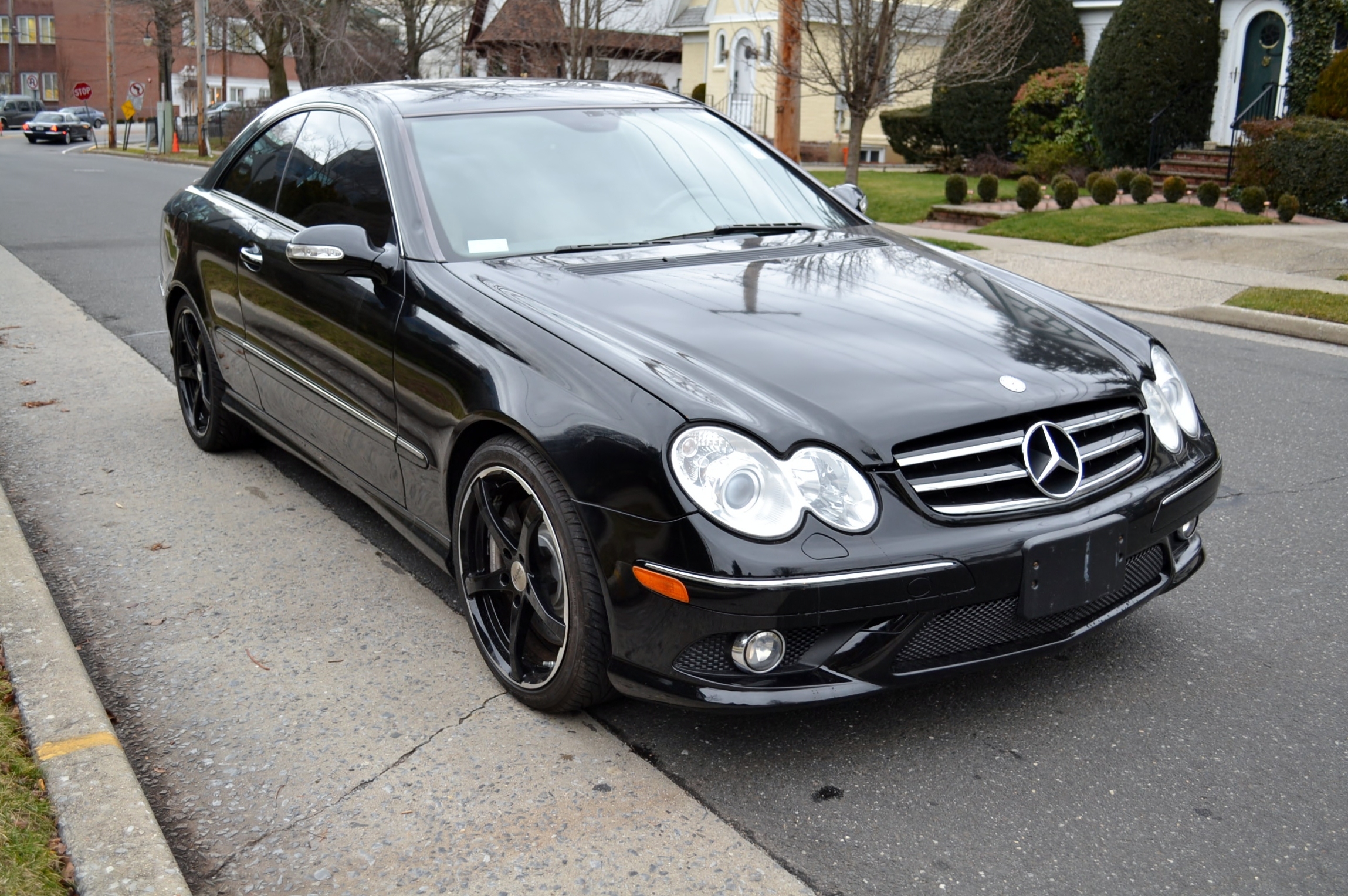 Mercedes-Benz CLK-Class 2009 photo 3