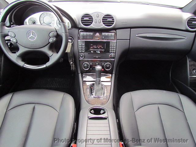 Mercedes-Benz CLK-Class 2009 photo 2