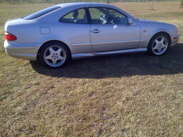 Mercedes-Benz CLK Class 1999 photo 1