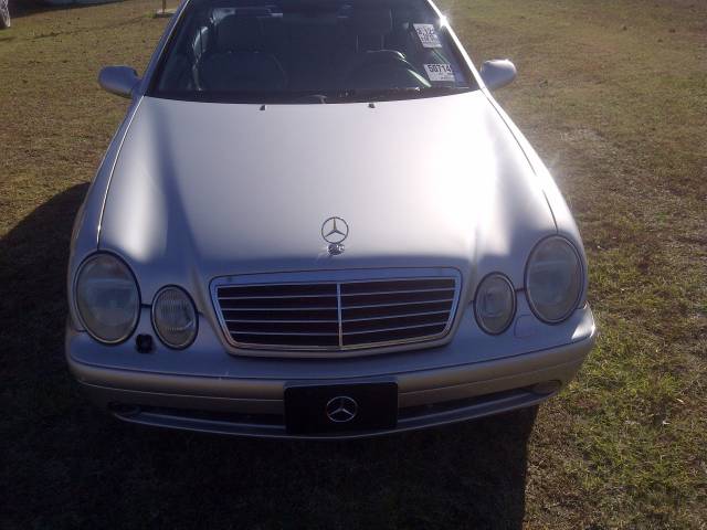 Mercedes-Benz CLK Class 1999 photo 2