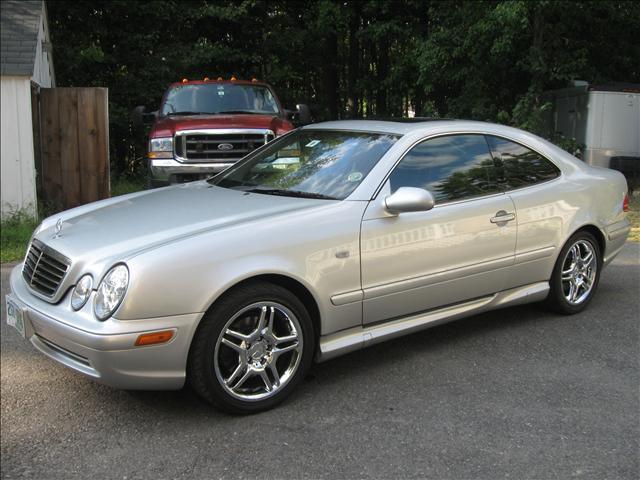 Mercedes-Benz CLK Class XLE V6 Coupe