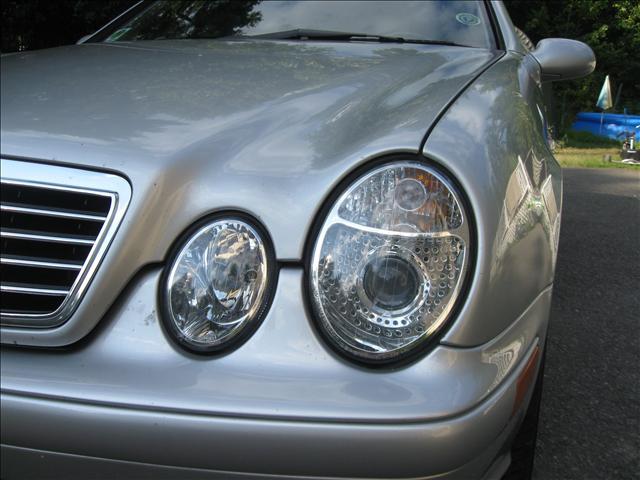 Mercedes-Benz CLK Class 1999 photo 5