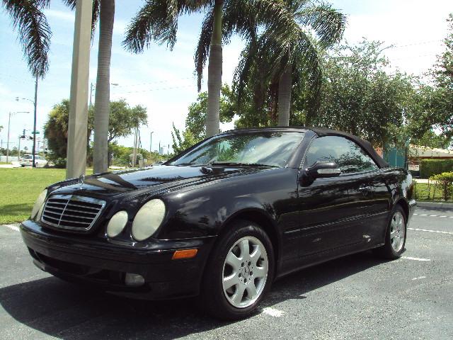 Mercedes-Benz CLK Class C230 1.8K Convertible