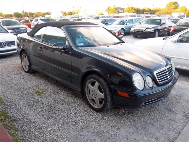 Mercedes-Benz CLK Class XLE V6 Convertible