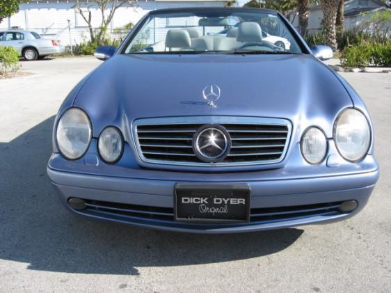 Mercedes-Benz CLK Class 2000 photo 1