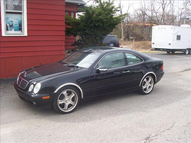 Mercedes-Benz CLK Class C230 1.8K Coupe