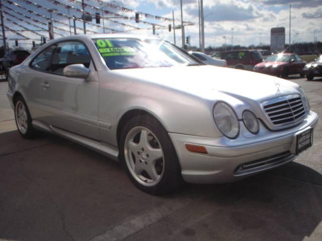 Mercedes-Benz CLK Class 2001 photo 1