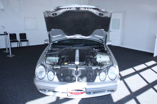 Mercedes-Benz CLK Class 2001 photo 5