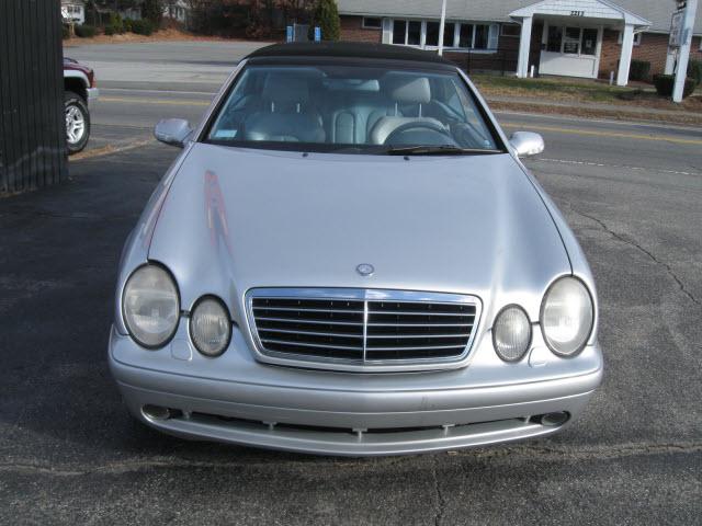 Mercedes-Benz CLK Class XLE V6 Convertible