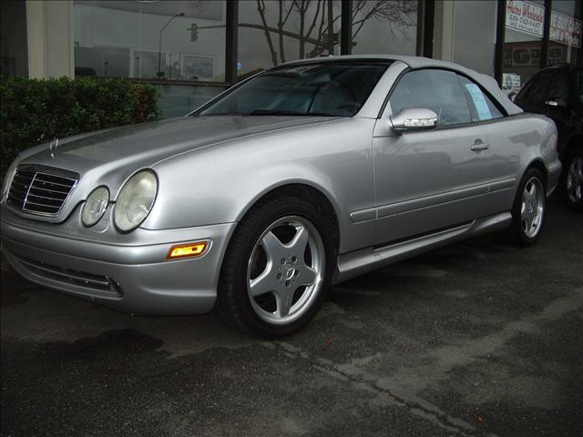 Mercedes-Benz CLK Class XLE V6 Convertible