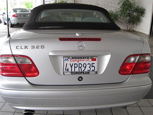 Mercedes-Benz CLK Class 2002 photo 3