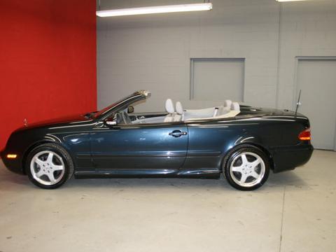 Mercedes-Benz CLK Class 2002 photo 3