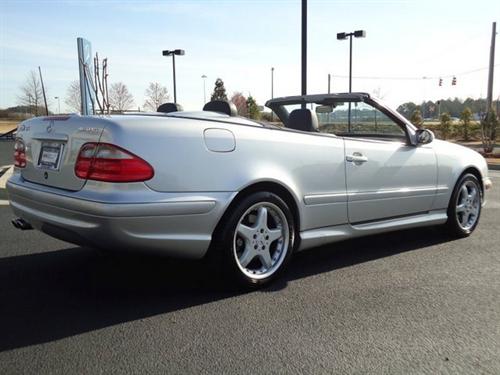 Mercedes-Benz CLK Class 2002 photo 1