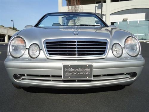 Mercedes-Benz CLK Class 2002 photo 4