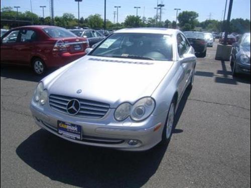 Mercedes-Benz CLK Class 2003 photo 1