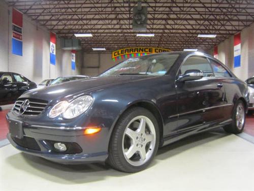 Mercedes-Benz CLK Class 2003 photo 2