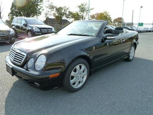 Mercedes-Benz CLK Class 2003 photo 1